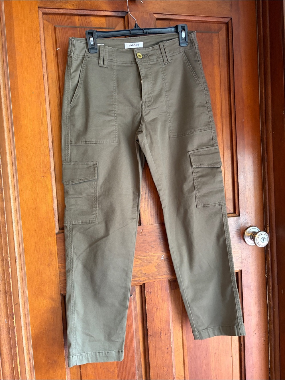 Vigoss Olive Cargo Pants in Military Green